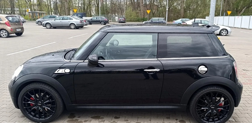 MINI Cooper S cena 32900 przebieg: 193285, rok produkcji 2010 z Piotrków Trybunalski małe 92